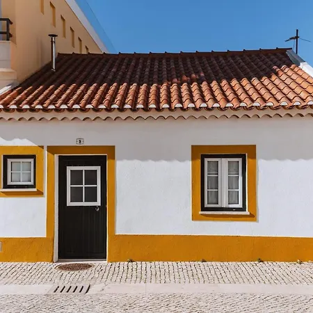 Ferienhaus Casa Da Torre - Bbq And Terrace Santa Cruz (Oeste)